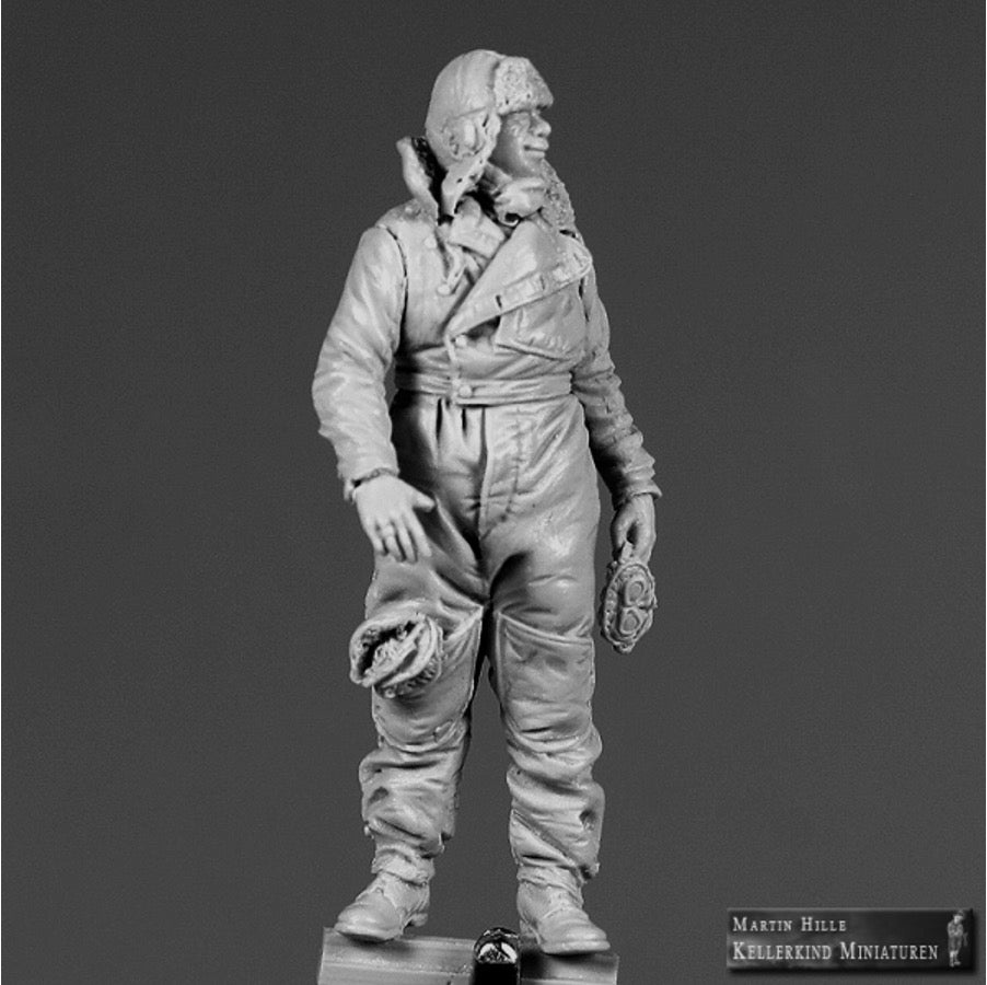1/32 - RFC-pilot in Sidcot flying suit